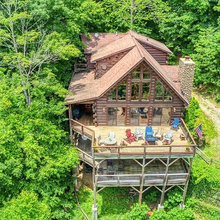 Luxe Cataloochee Cabin With Epic Mountain Views! Waynesville Dış mekan fotoğraf