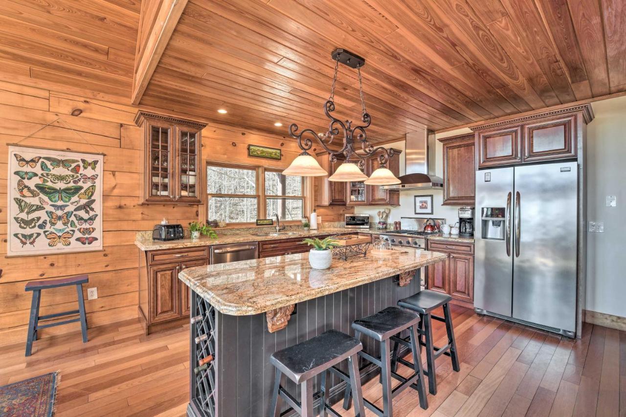 Luxe Cataloochee Cabin With Epic Mountain Views! Waynesville Dış mekan fotoğraf