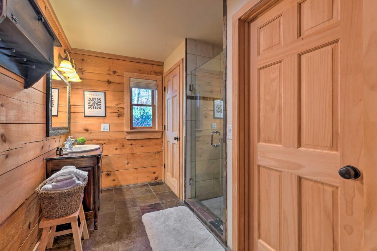 Luxe Cataloochee Cabin With Epic Mountain Views! Waynesville Dış mekan fotoğraf
