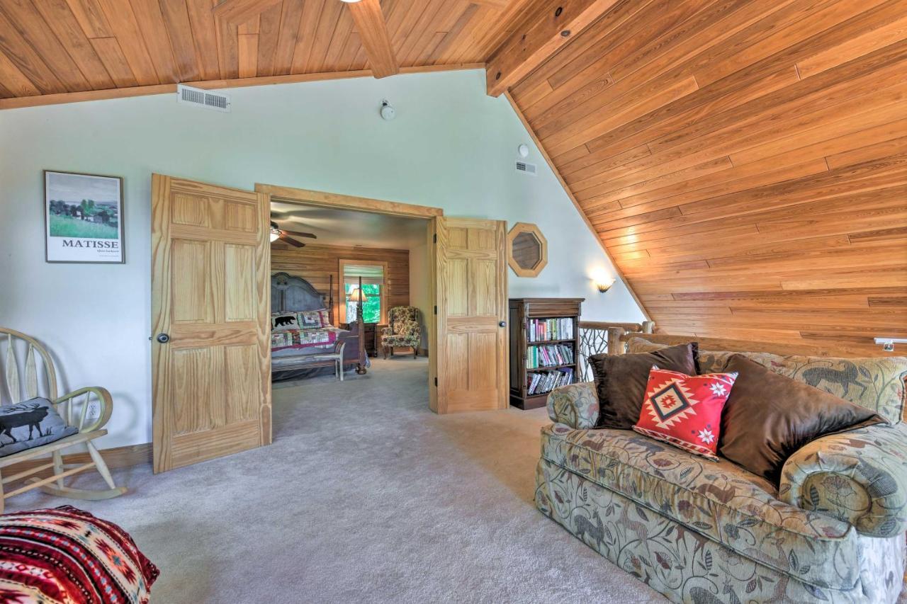 Luxe Cataloochee Cabin With Epic Mountain Views! Waynesville Dış mekan fotoğraf