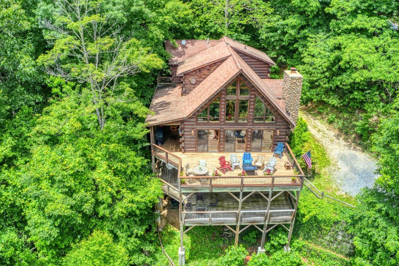Luxe Cataloochee Cabin With Epic Mountain Views! Waynesville Dış mekan fotoğraf